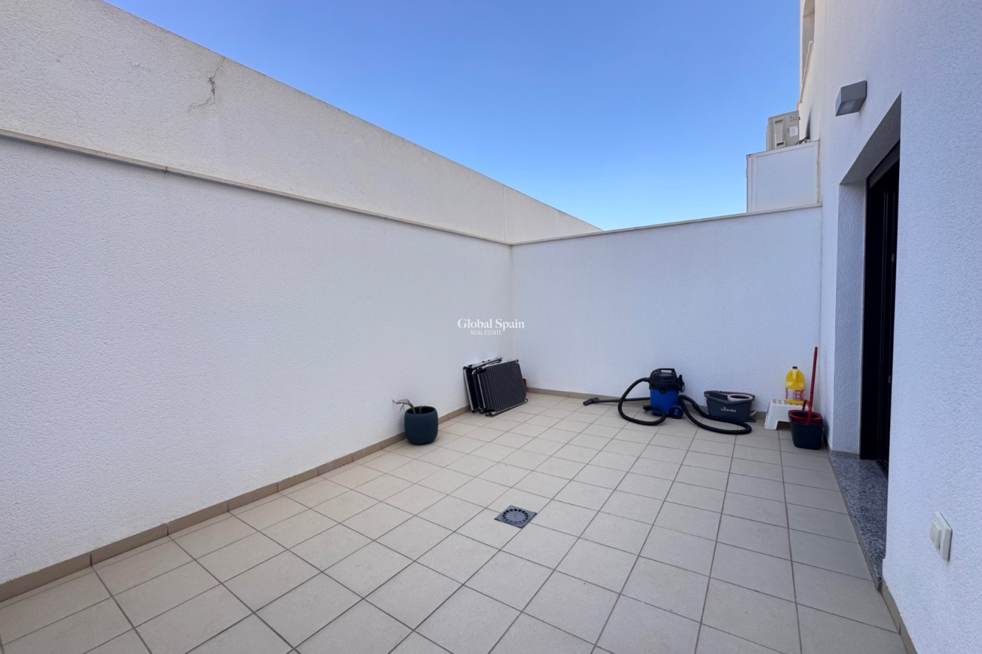 Resale - APARTMENT -
PILAR DE LA HORADADA - Costa Blanca