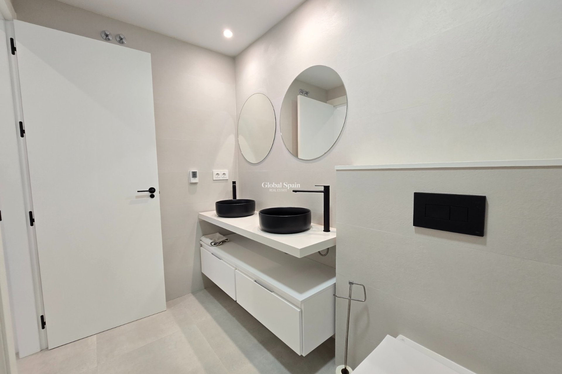 Resale - APARTMENT -
PILAR DE LA HORADADA - Costa Blanca