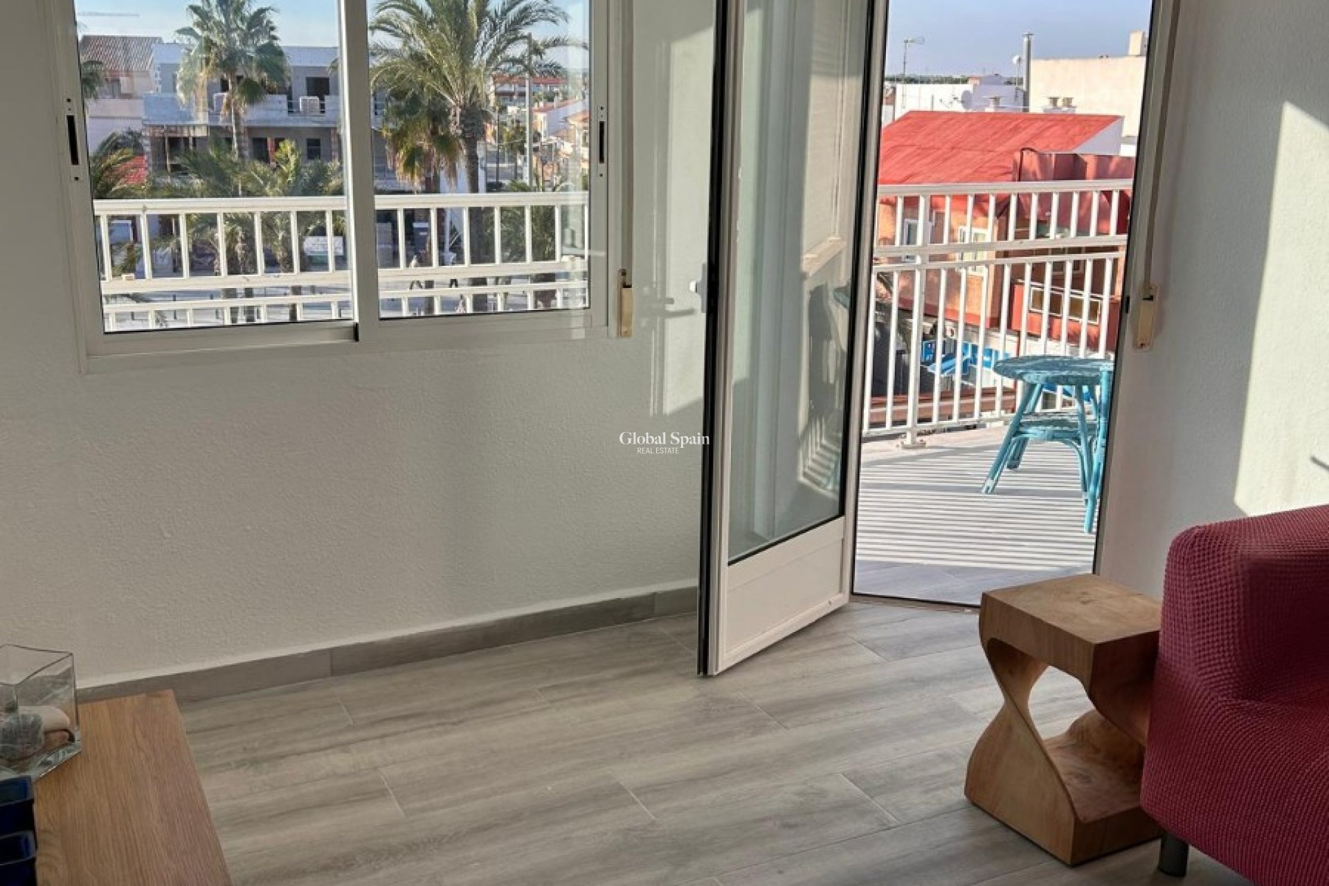 Resale - APARTMENT -
PILAR DE LA HORADADA - Costa Blanca