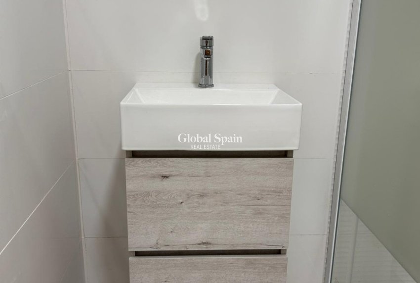 Resale - APARTMENT -
PILAR DE LA HORADADA - Costa Blanca