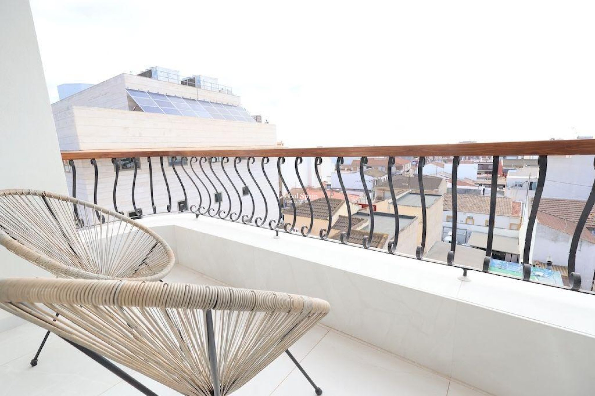 Resale - APARTMENT -
PILAR DE LA HORADADA - Costa Blanca