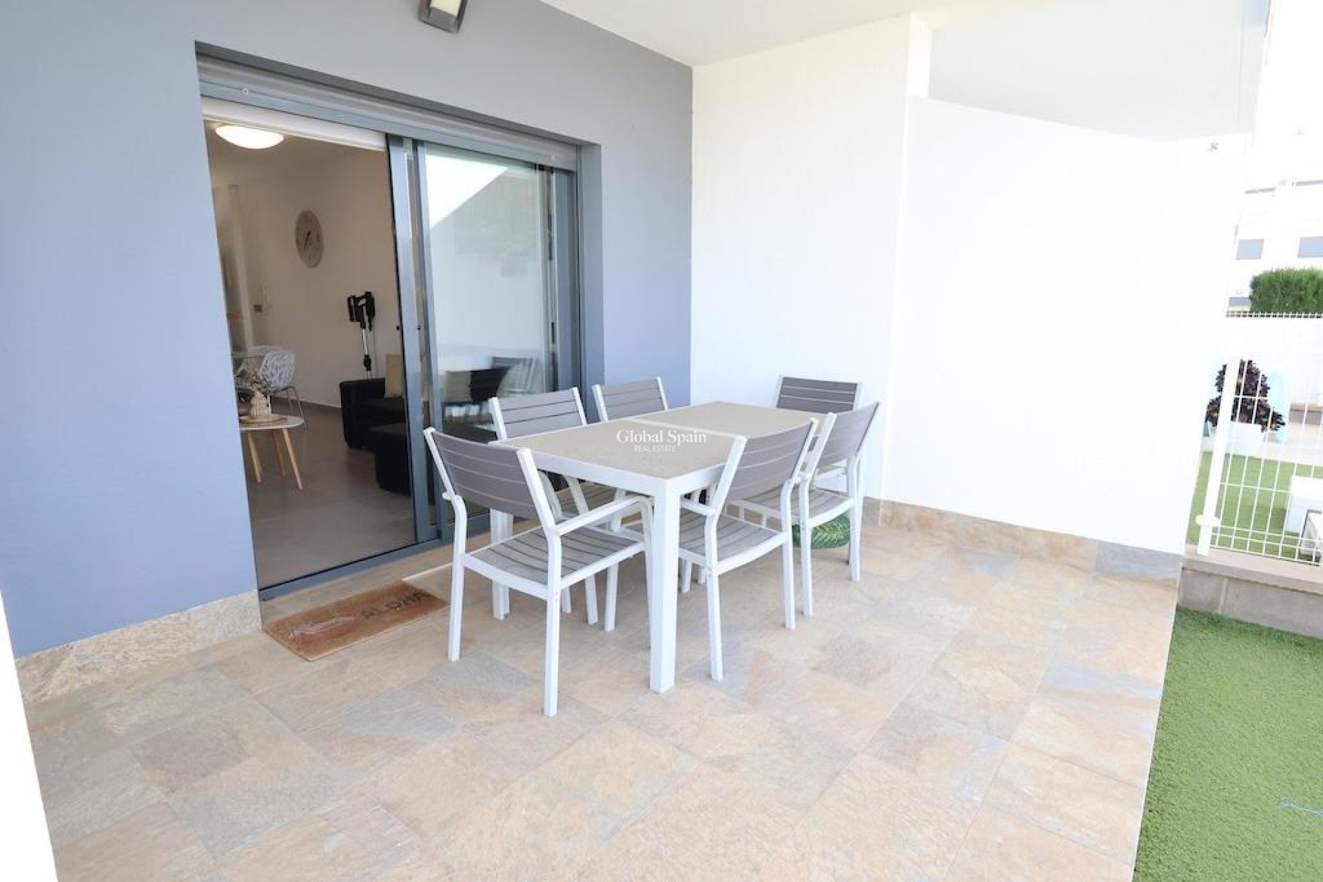 Resale - APARTMENT -
PILAR DE LA HORADADA - Costa Blanca