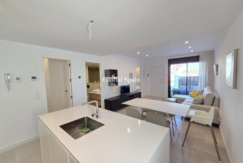 Resale - APARTMENT -
PILAR DE LA HORADADA - Costa Blanca