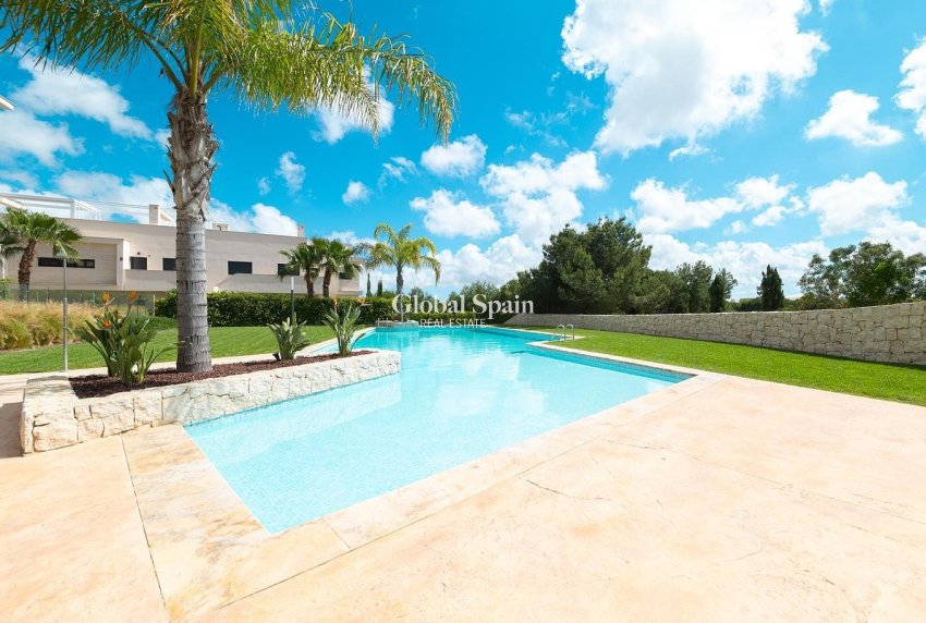 Resale - APARTMENT -
PILAR DE LA HORADADA - Costa Blanca