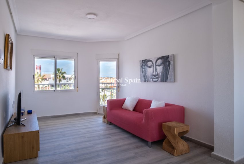 Resale - APARTMENT -
PILAR DE LA HORADADA - Costa Blanca