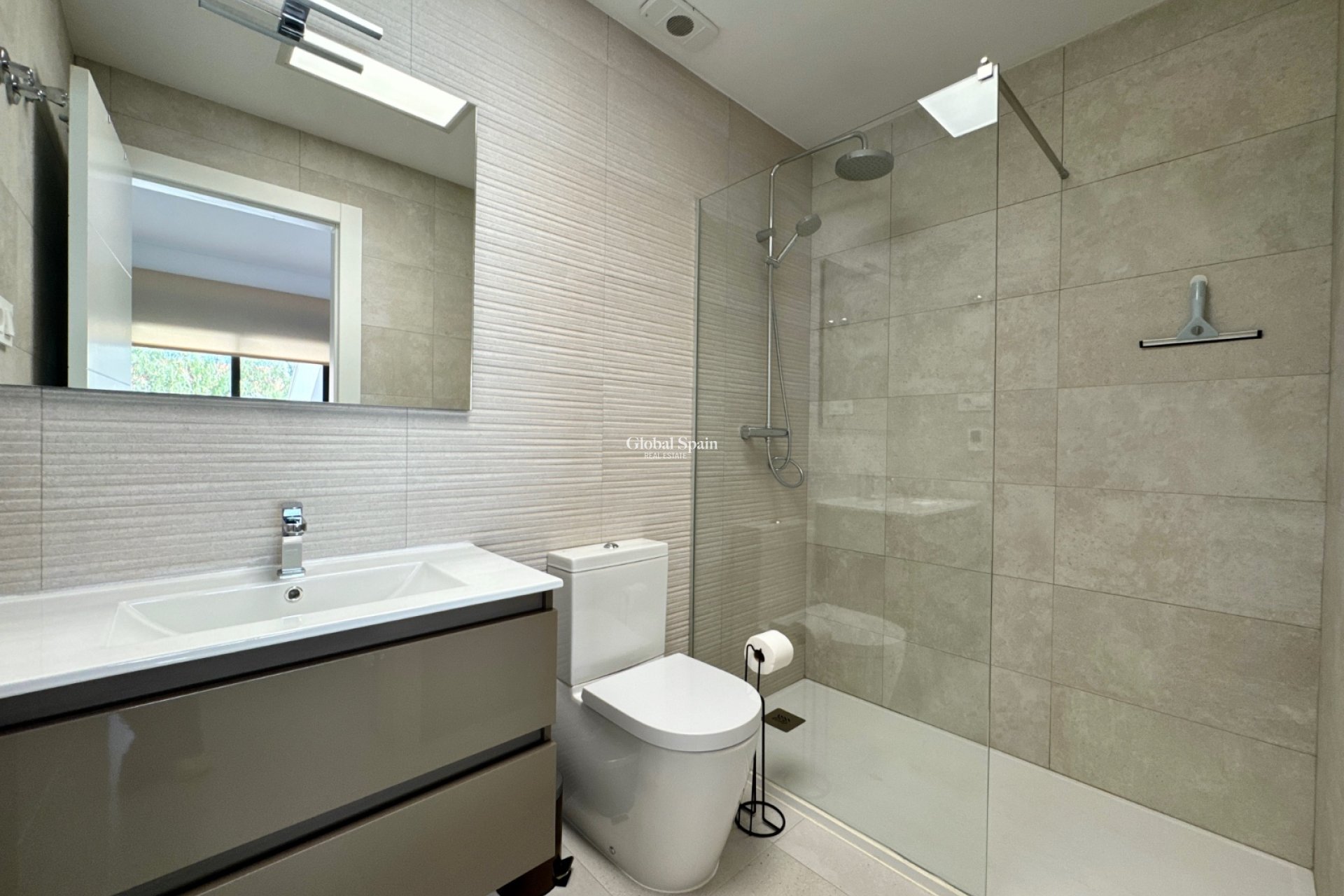 Resale - APARTMENT -
PILAR DE LA HORADADA - Costa Blanca