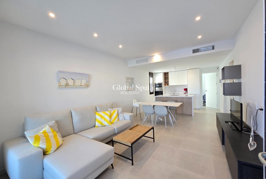 Resale - APARTMENT -
PILAR DE LA HORADADA - Costa Blanca