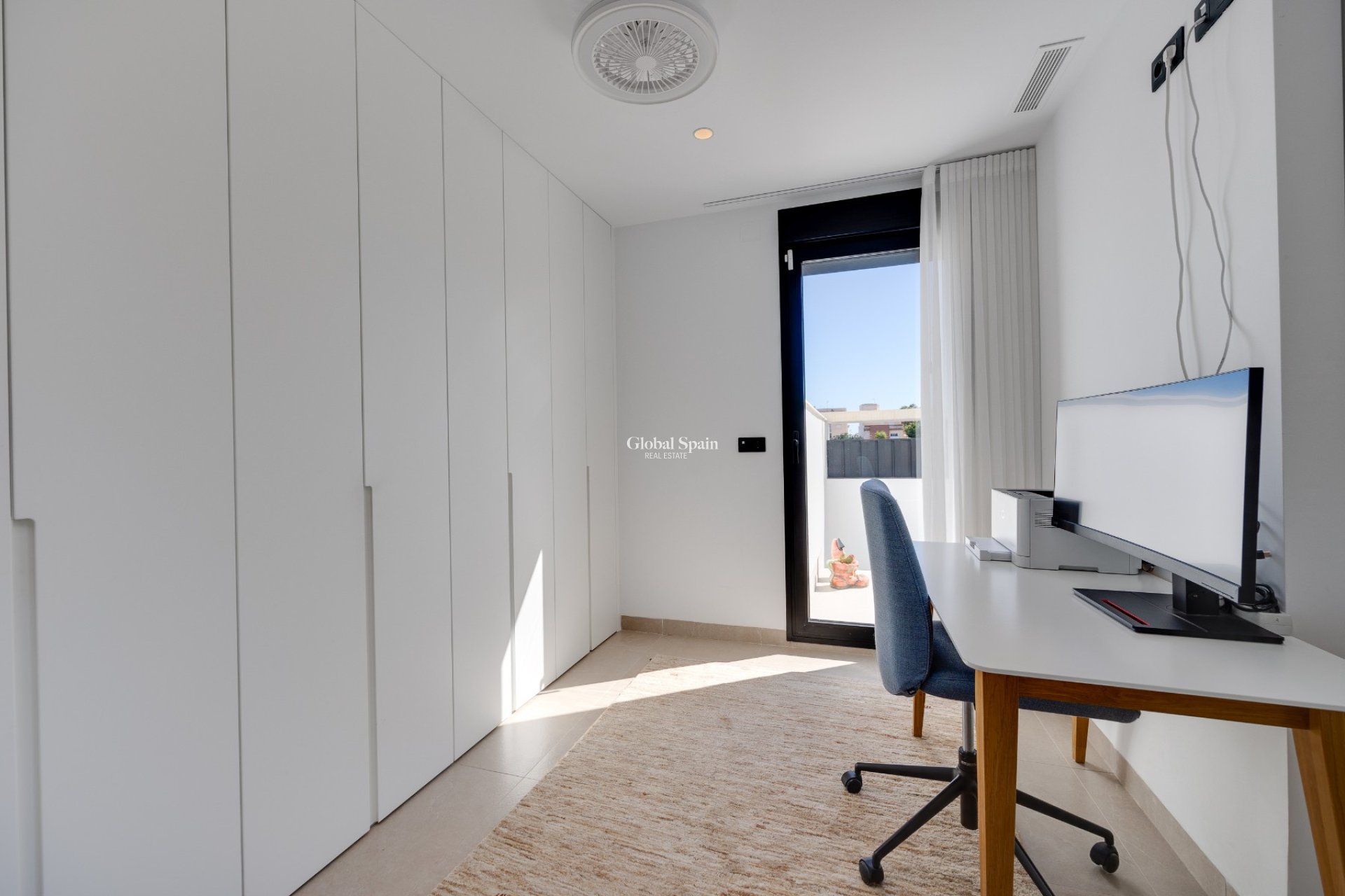 Resale - APARTMENT -
PILAR DE LA HORADADA - Costa Blanca