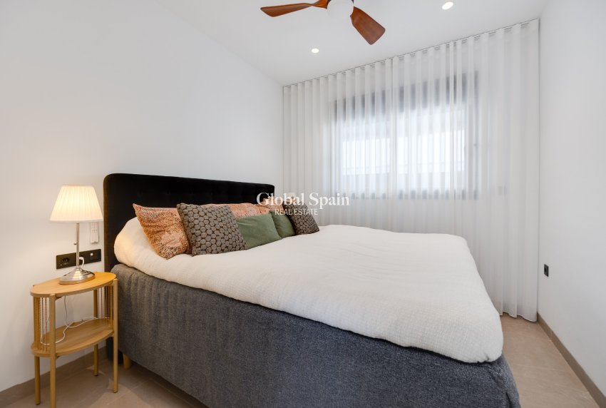 Resale - APARTMENT -
PILAR DE LA HORADADA - Costa Blanca