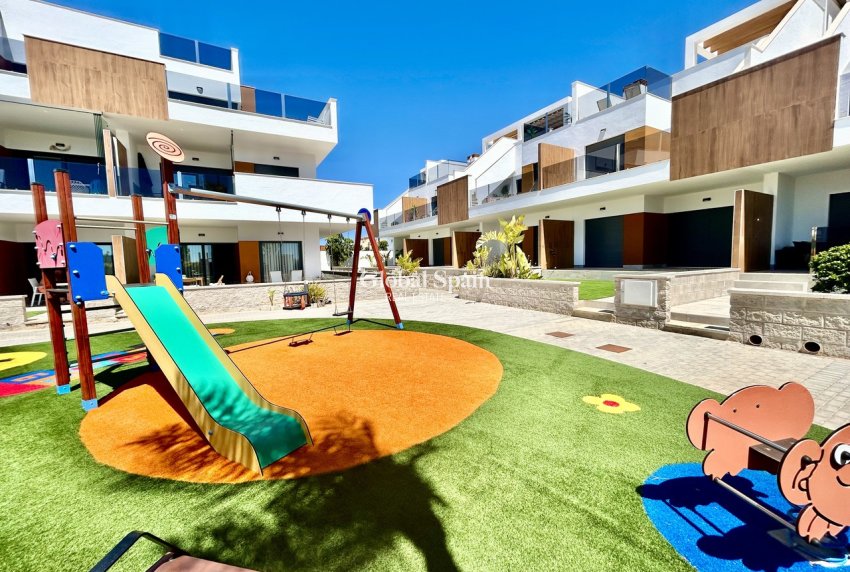 Resale - APARTMENT -
PILAR DE LA HORADADA - Costa Blanca