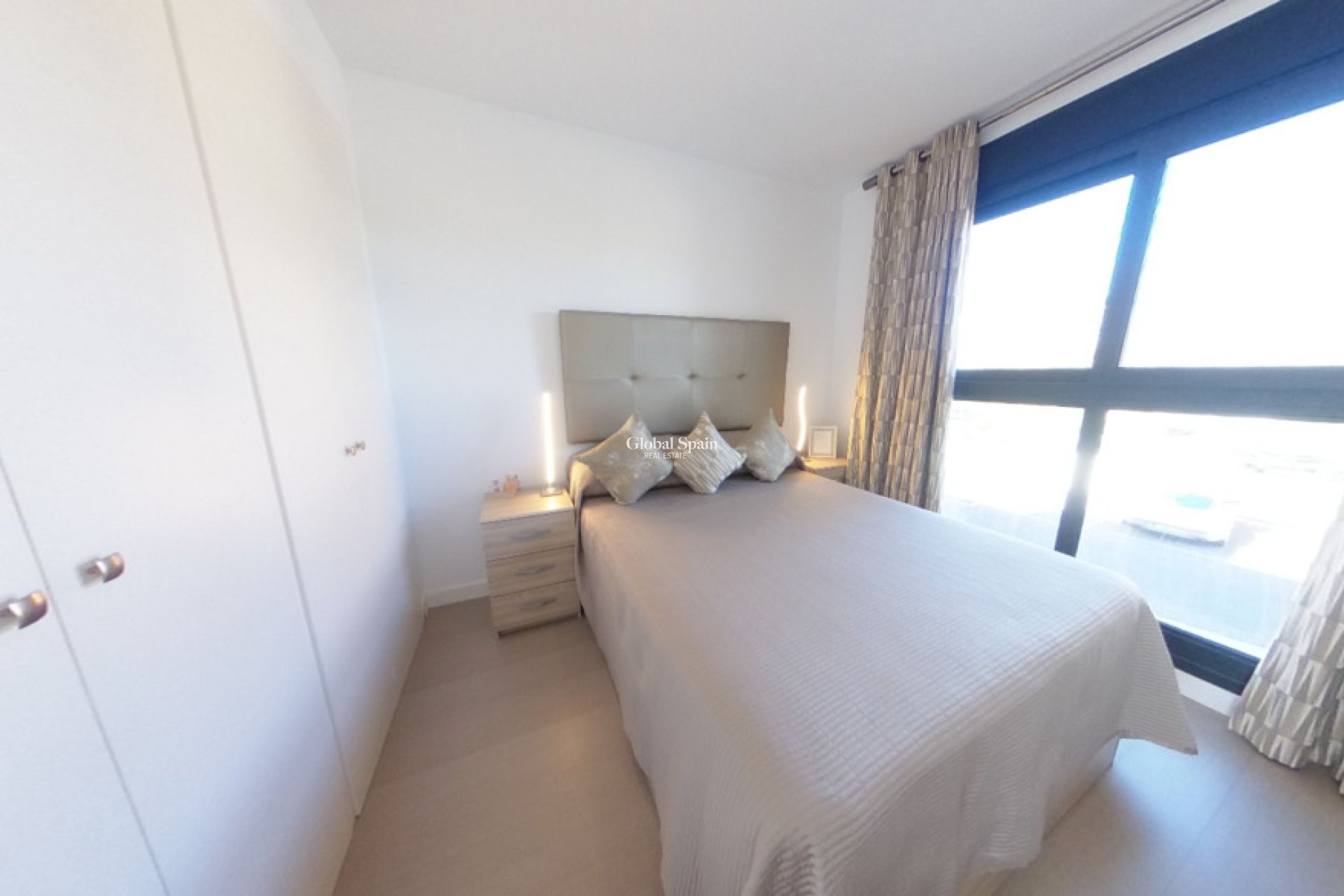 Resale - APARTMENT -
PILAR DE LA HORADADA - Costa Blanca