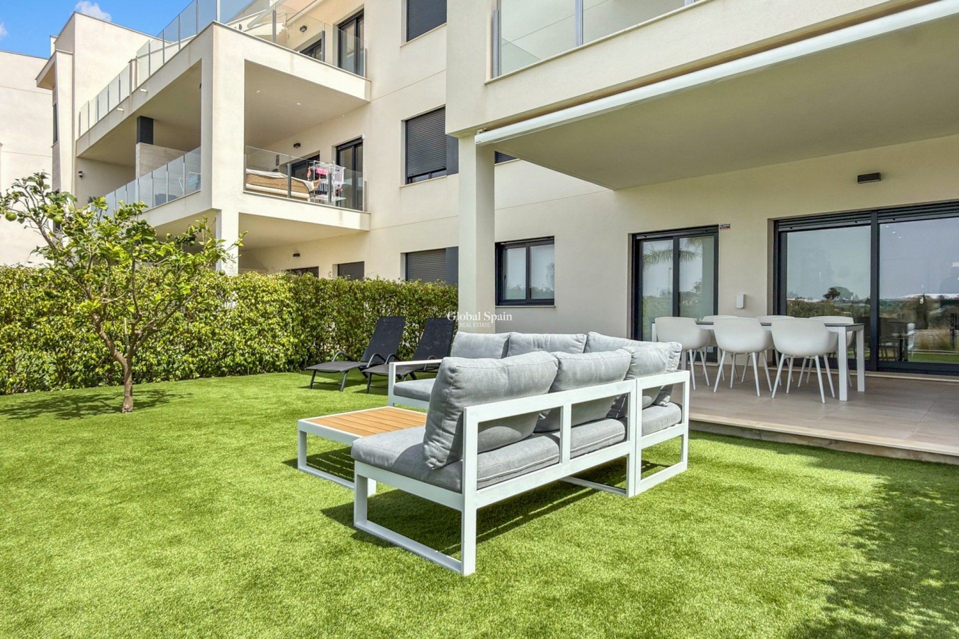 Resale - APARTMENT -
PILAR DE LA HORADADA - Costa Blanca