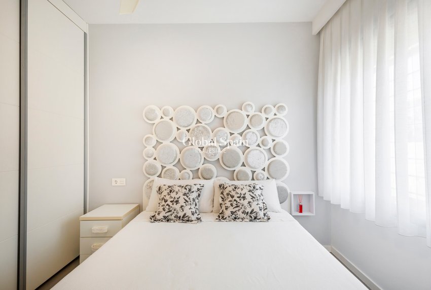 Resale - APARTMENT -
PILAR DE LA HORADADA - Costa Blanca