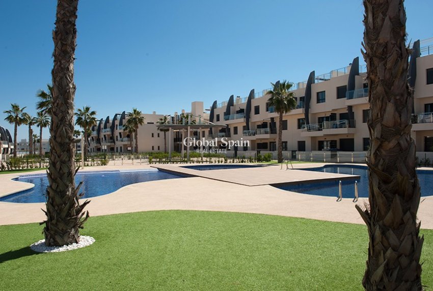 Resale - APARTMENT -
PILAR DE LA HORADADA - Costa Blanca