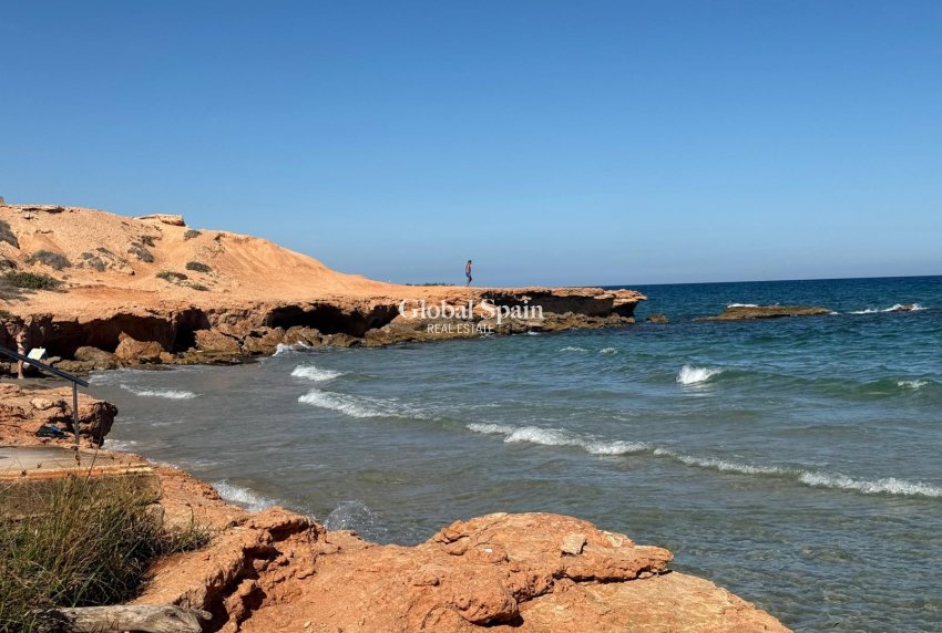 Resale - APARTMENT -
PILAR DE LA HORADADA - Costa Blanca