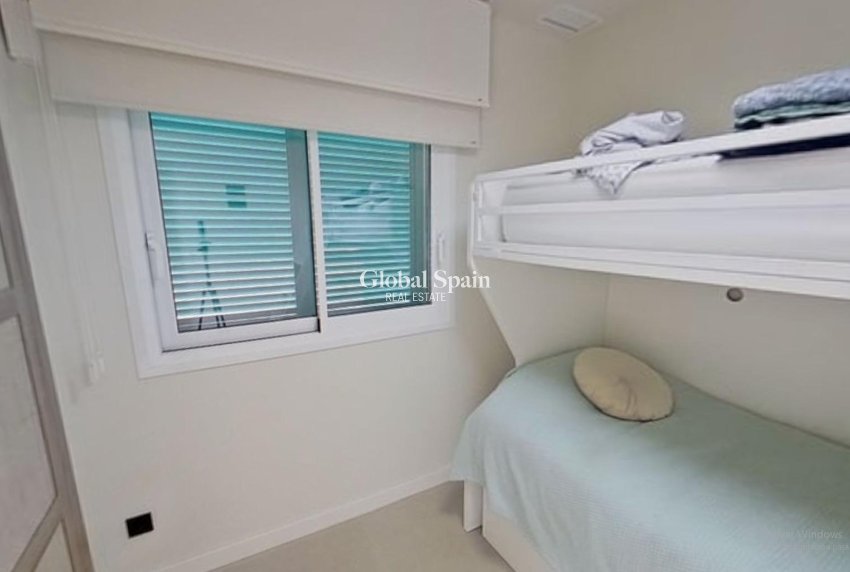 Resale - APARTMENT -
PILAR DE LA HORADADA - El Mojón