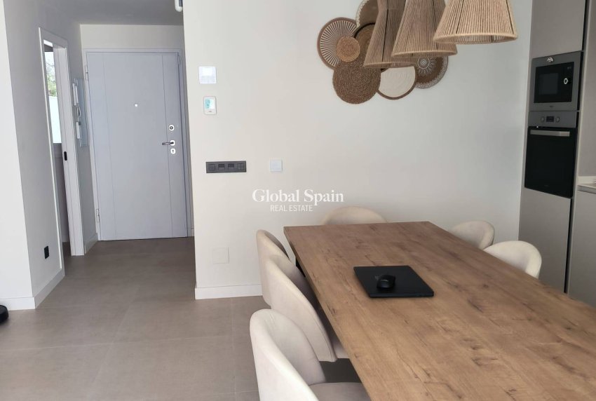 Resale - APARTMENT -
PILAR DE LA HORADADA - El Mojón