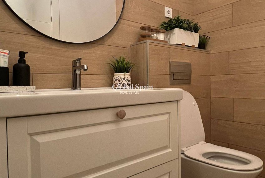 Resale - APARTMENT -
PILAR DE LA HORADADA - La Torre de la Horadada