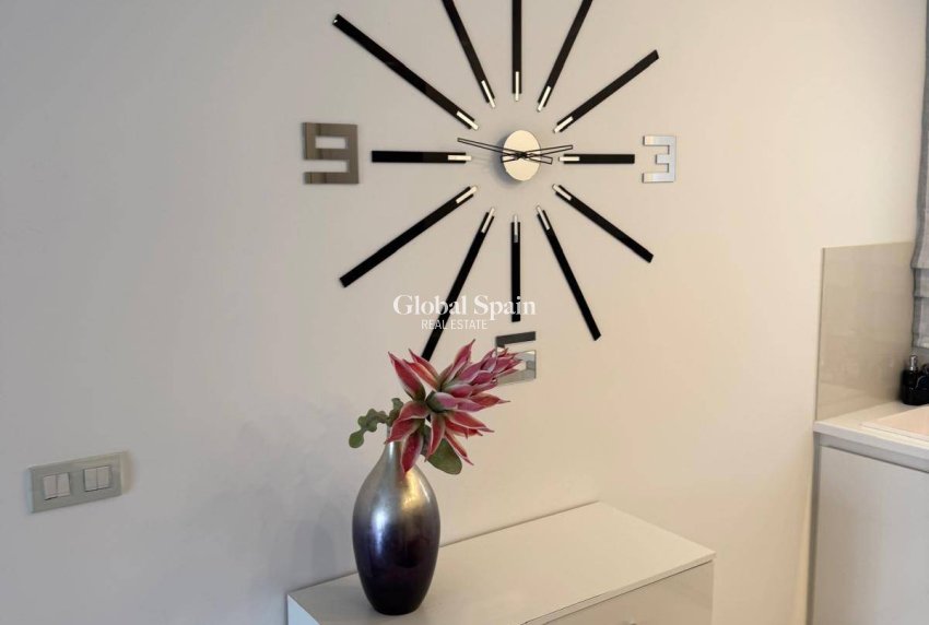 Resale - APARTMENT -
PILAR DE LA HORADADA - La Torre de la Horadada