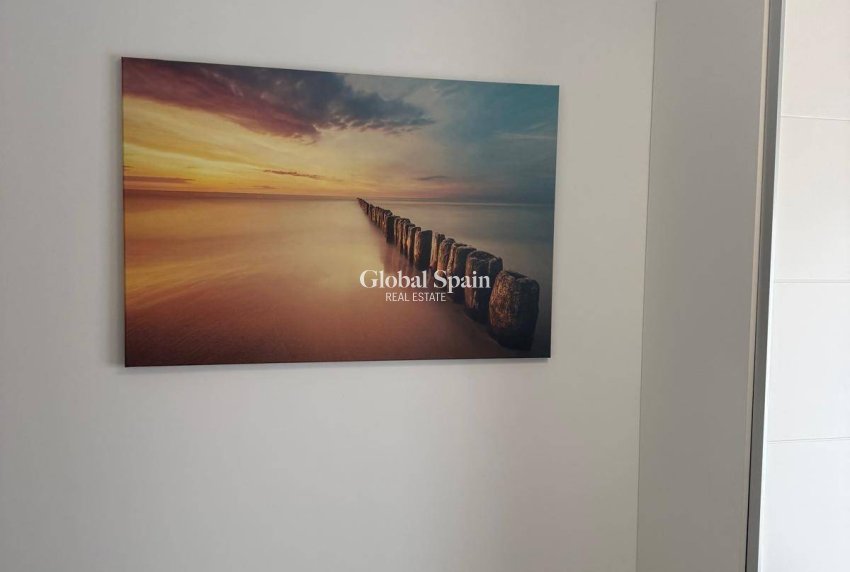 Resale - APARTMENT -
PILAR DE LA HORADADA - La Torre de la Horadada