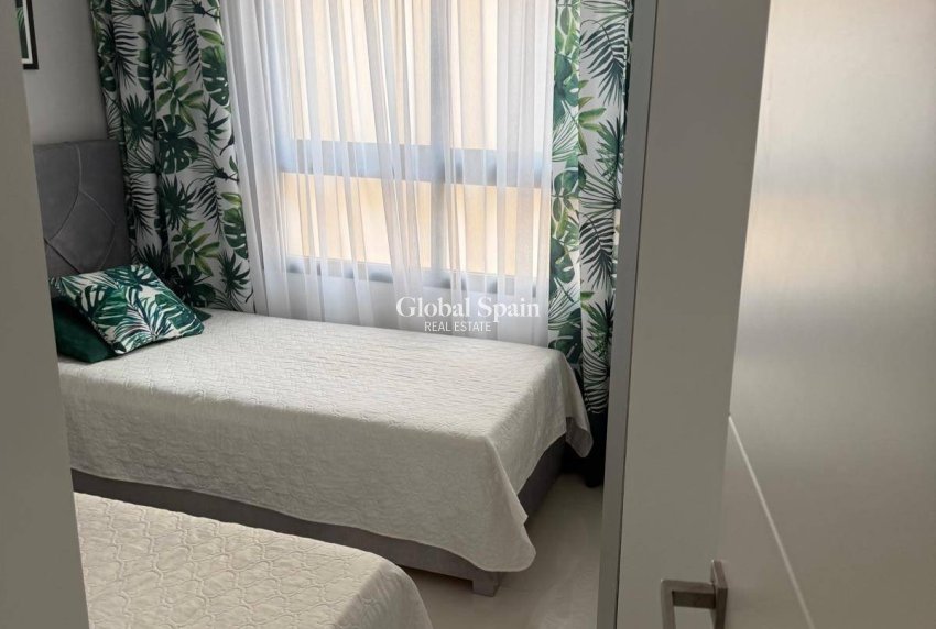 Resale - APARTMENT -
PILAR DE LA HORADADA - La Torre de la Horadada