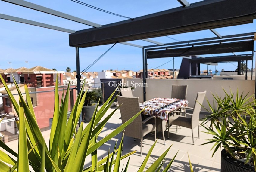 Resale - APARTMENT -
PILAR DE LA HORADADA - La Torre de la Horadada