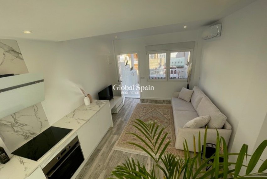Resale - APARTMENT -
PILAR DE LA HORADADA - La Torre de la Horadada
