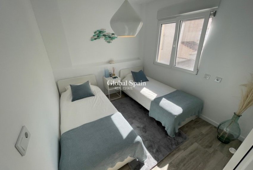 Resale - APARTMENT -
PILAR DE LA HORADADA - La Torre de la Horadada
