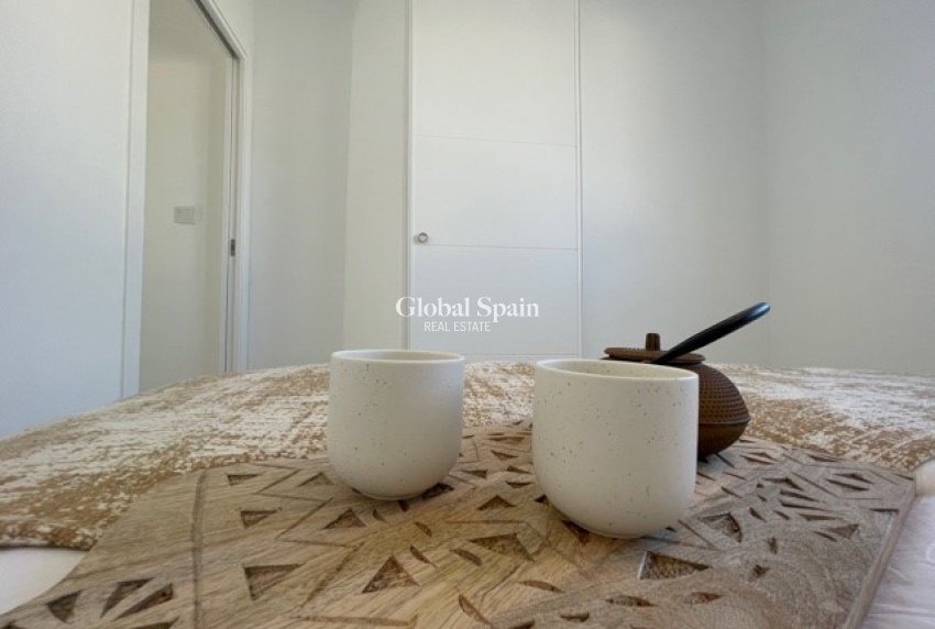 Resale - APARTMENT -
PILAR DE LA HORADADA - La Torre de la Horadada