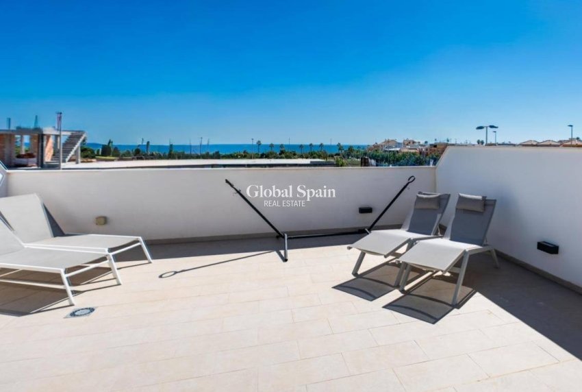 Resale - APARTMENT -
PILAR DE LA HORADADA - La Torre de la Horadada