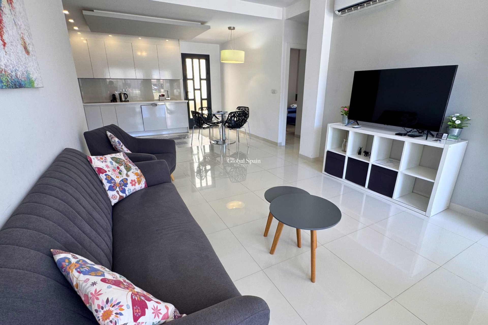 Resale - APARTMENT -
PILAR DE LA HORADADA - La Torre De La Horadada