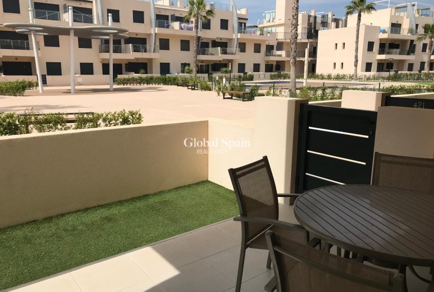 Resale - APARTMENT -
PILAR DE LA HORADADA - La Torre De La Horadada