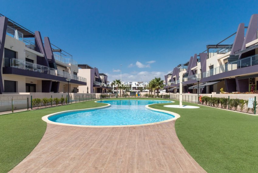 Resale - APARTMENT -
PILAR DE LA HORADADA - La Torre de la Horadada