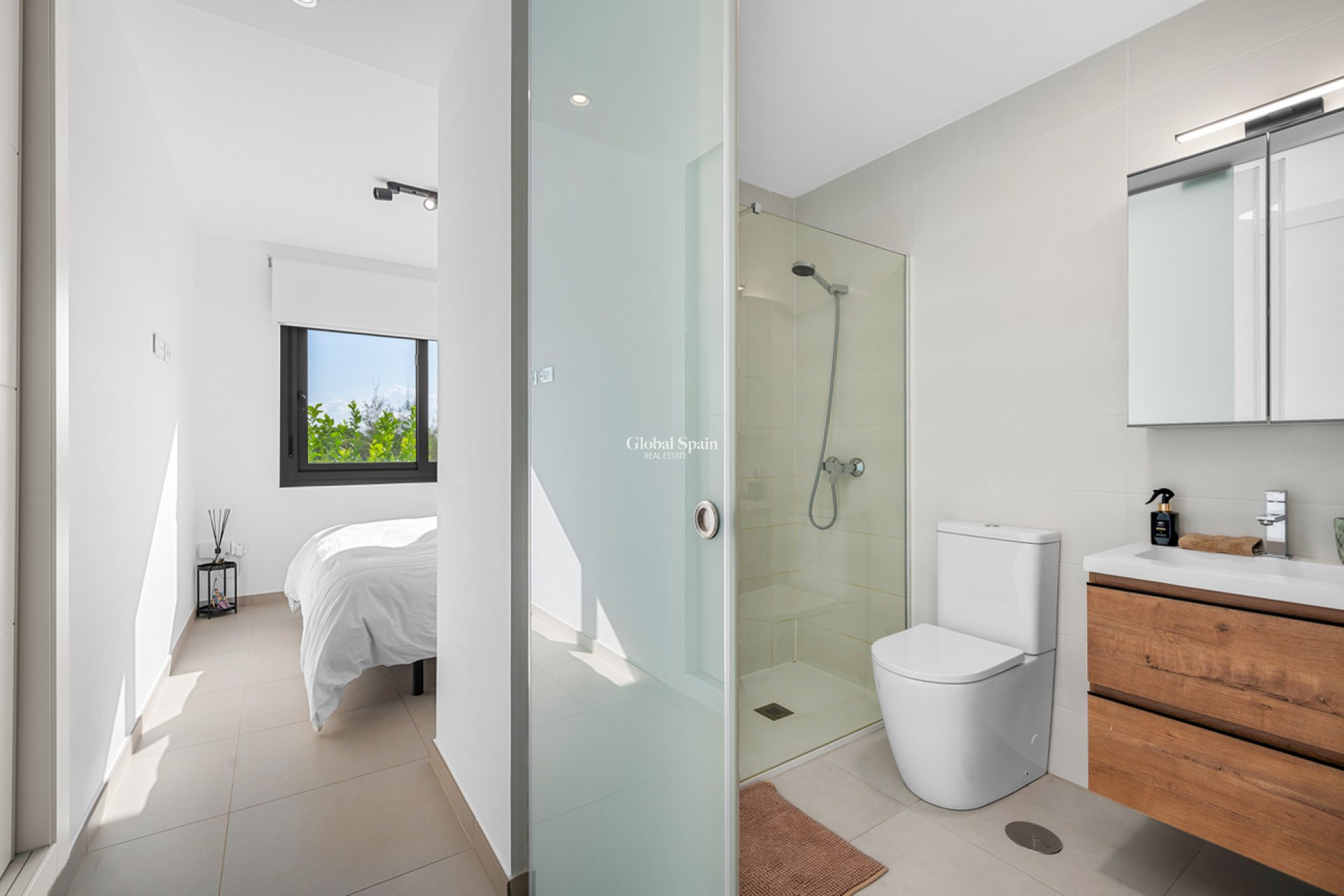 Resale - APARTMENT -
PILAR DE LA HORADADA - Lo Romero Golf
