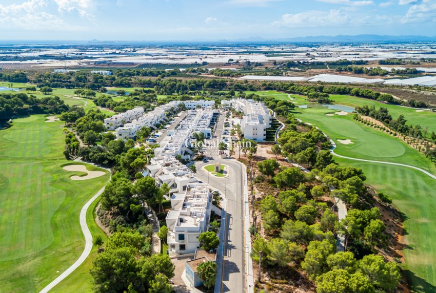 Resale - APARTMENT -
PILAR DE LA HORADADA - Lo Romero Golf