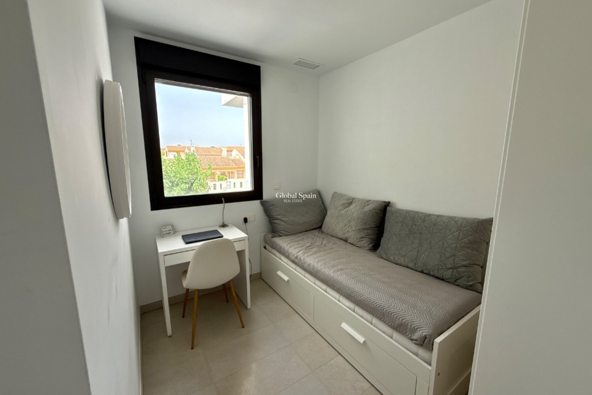 Resale - Apartment -
PILAR DE LA HORADADA - MIL PALMERAS 