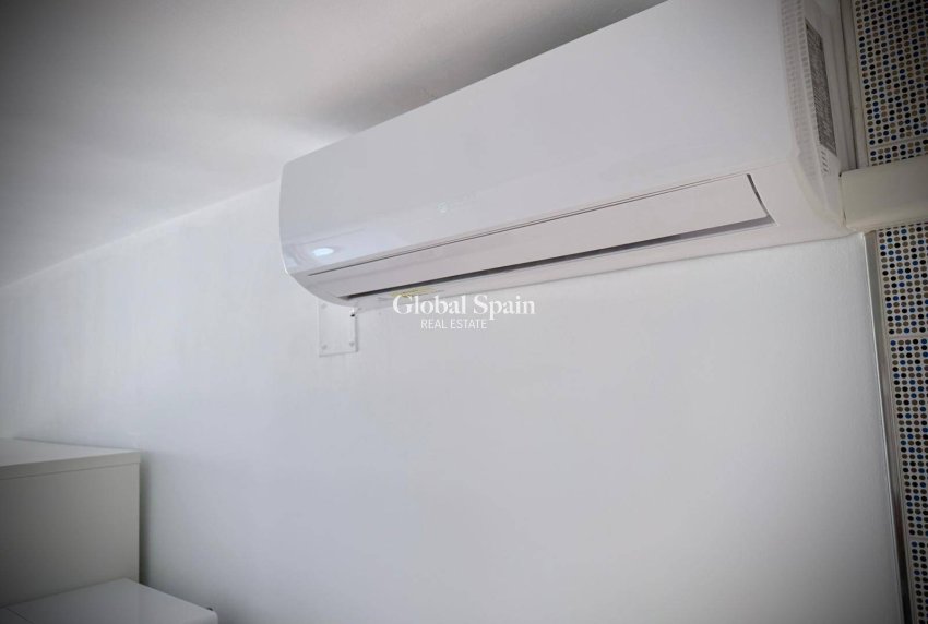 Resale - APARTMENT -
PILAR DE LA HORADADA - MIL PALMERAS 