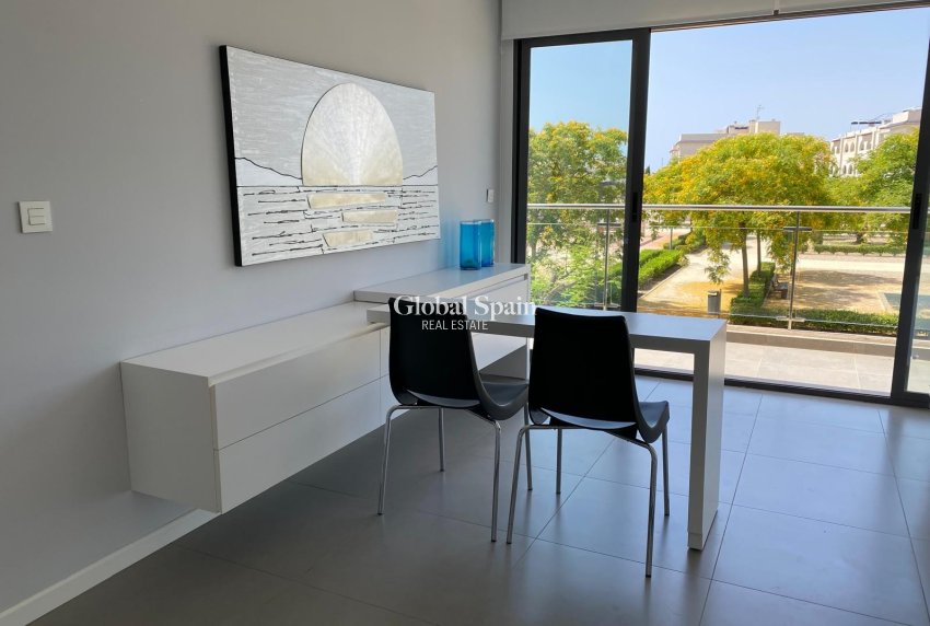 Resale - APARTMENT -
PILAR DE LA HORADADA - MIL PALMERAS 