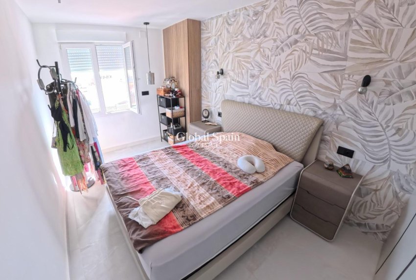 Resale - APARTMENT -
PILAR DE LA HORADADA - Pilar de la Horadada