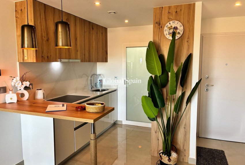 Resale - APARTMENT -
PILAR DE LA HORADADA - Pilar de la Horadada