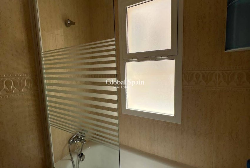 Resale - APARTMENT -
PILAR DE LA HORADADA - RioMar