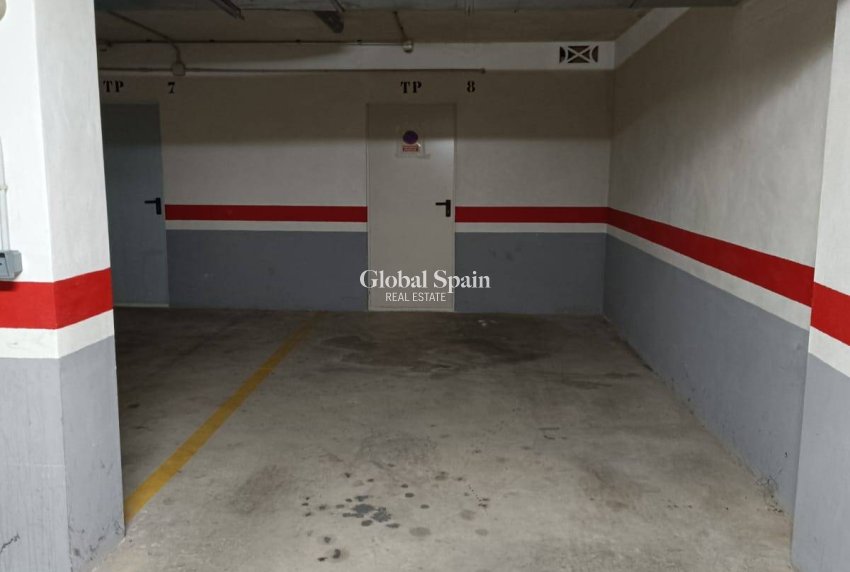 Resale - APARTMENT -
PILAR DE LA HORADADA - RioMar