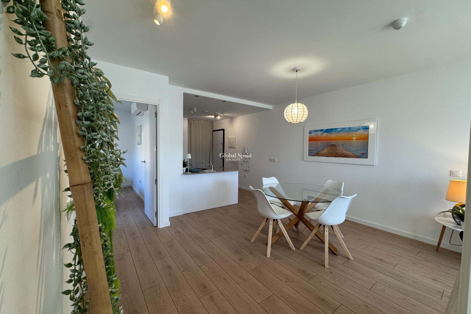 Resale - APARTMENT -
PILAR DE LA HORADADA - RioMar