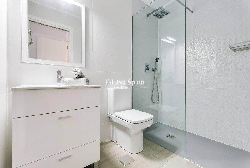 Resale - APARTMENT -
PILAR DE LA HORADADA - Torre de la Horadada