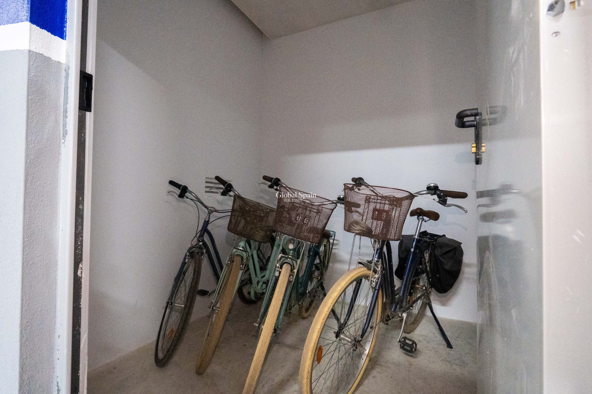 Resale - APARTMENT -
PILAR DE LA HORADADA - Torre de la Horadada