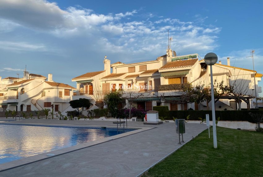 Resale - APARTMENT -
PILAR DE LA HORADADA - Torre de la Horadada