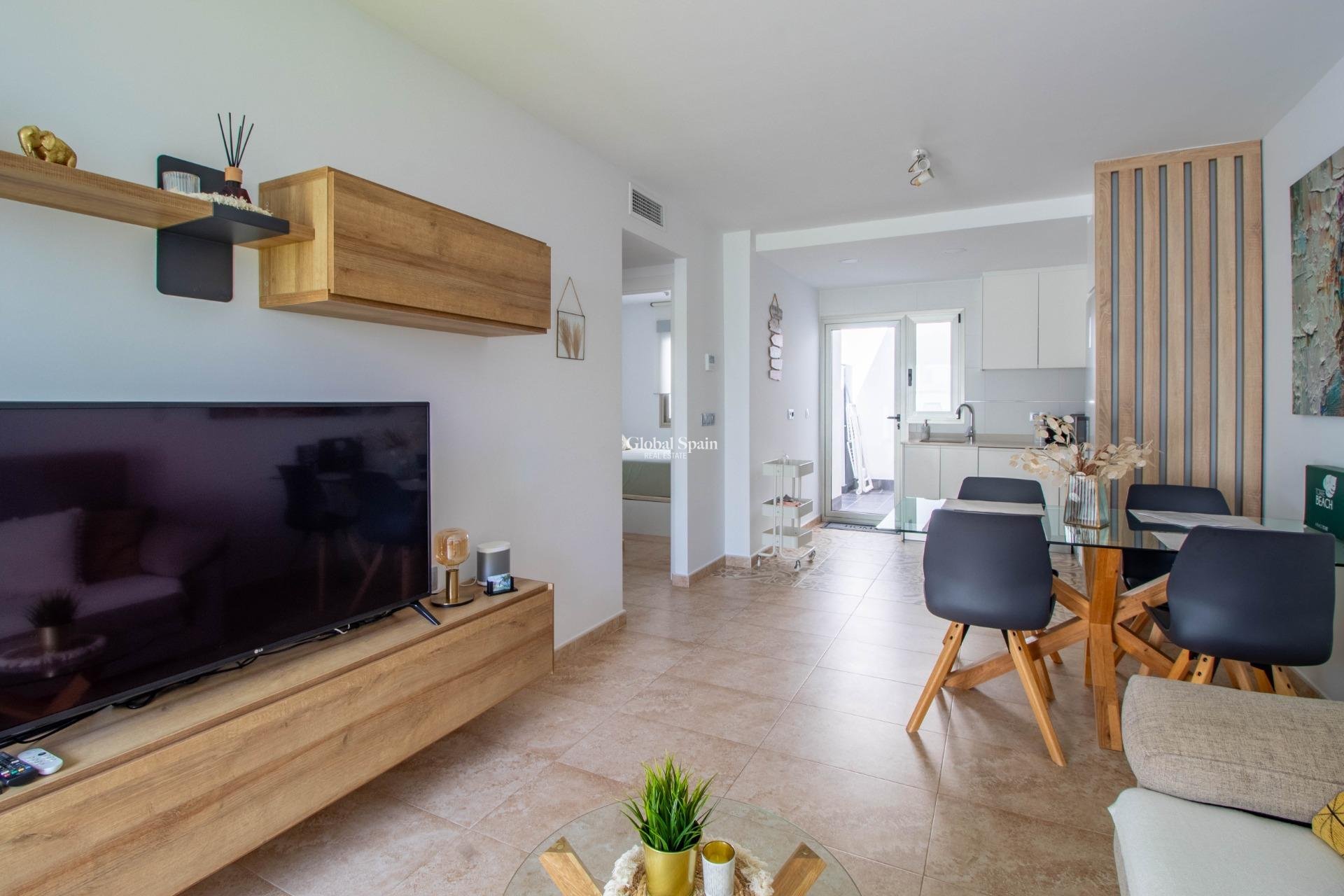 Resale - APARTMENT -
PILAR DE LA HORADADA - Torre de la Horadada