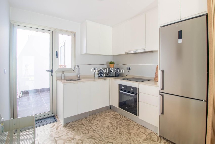 Resale - APARTMENT -
PILAR DE LA HORADADA - Torre de la Horadada