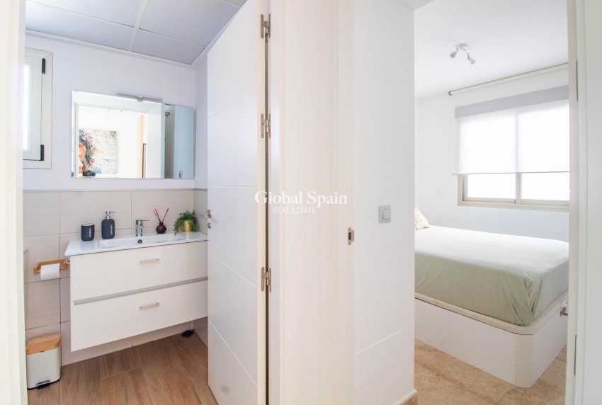 Resale - APARTMENT -
PILAR DE LA HORADADA - Torre de la Horadada