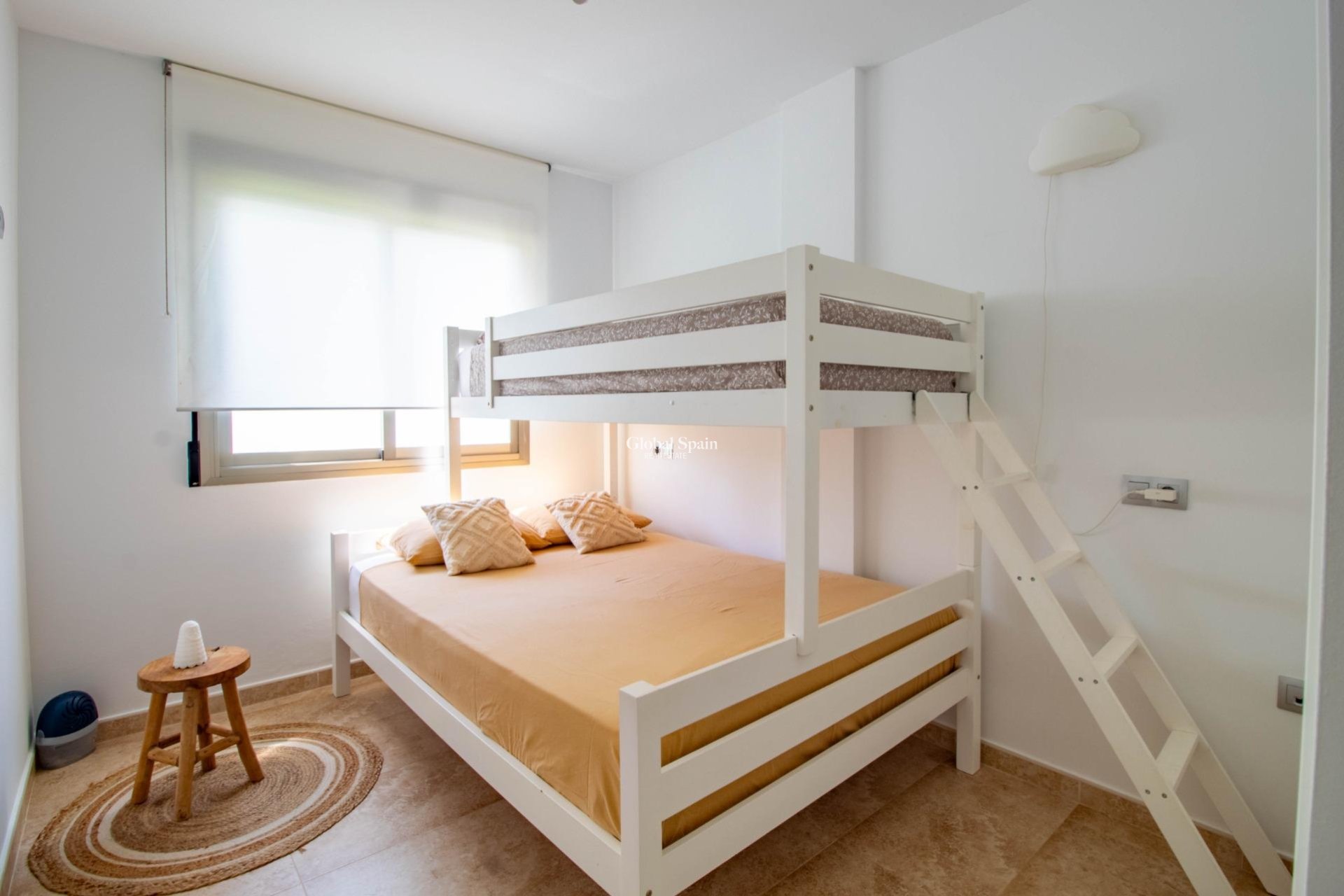 Resale - APARTMENT -
PILAR DE LA HORADADA - Torre de la Horadada